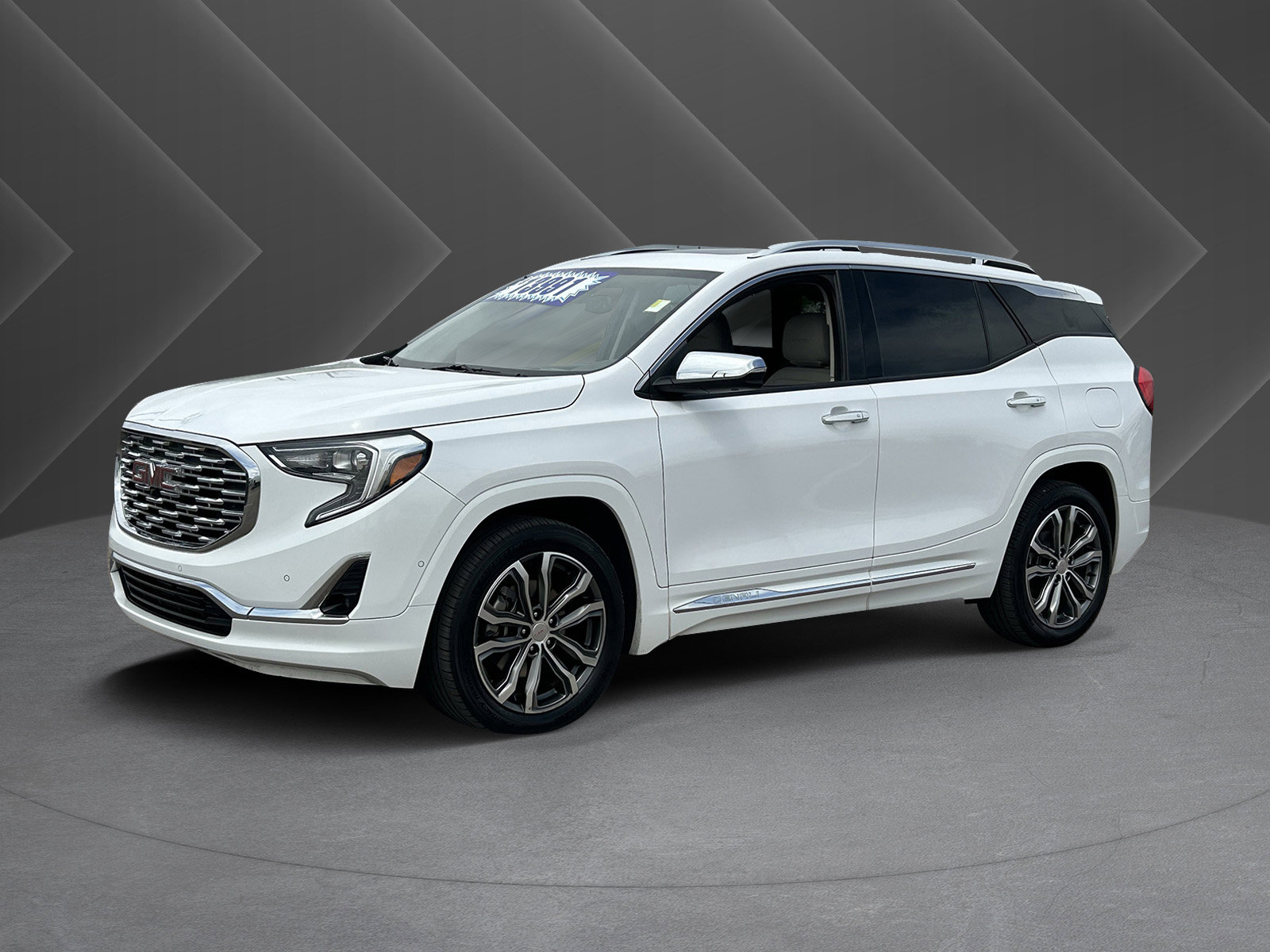 Used 2018 GMC Terrain Denali w/ Advanced Safety Package image 36