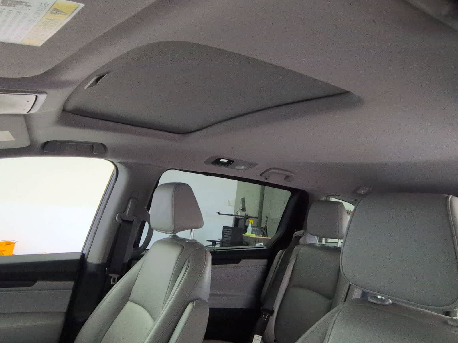 Used 2023 Honda Odyssey EX-L image 19