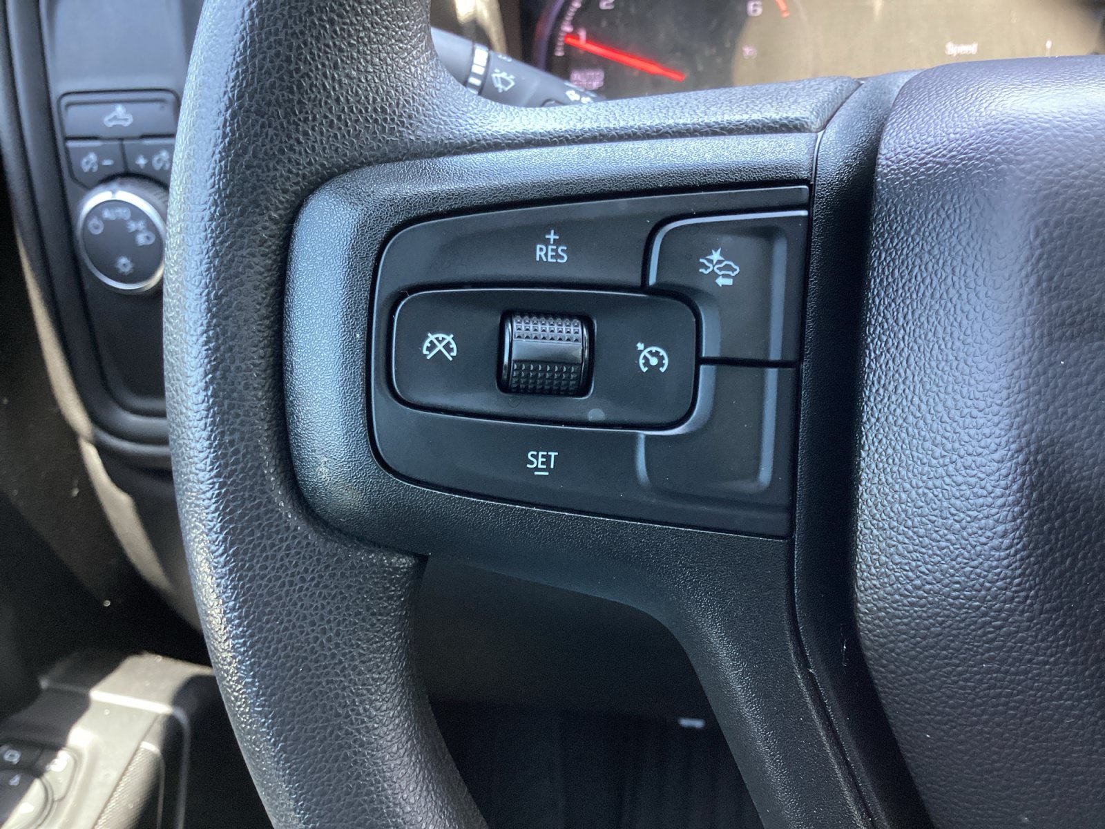 Used 2022 Chevrolet Silverado 1500 Custom RWD image 6
