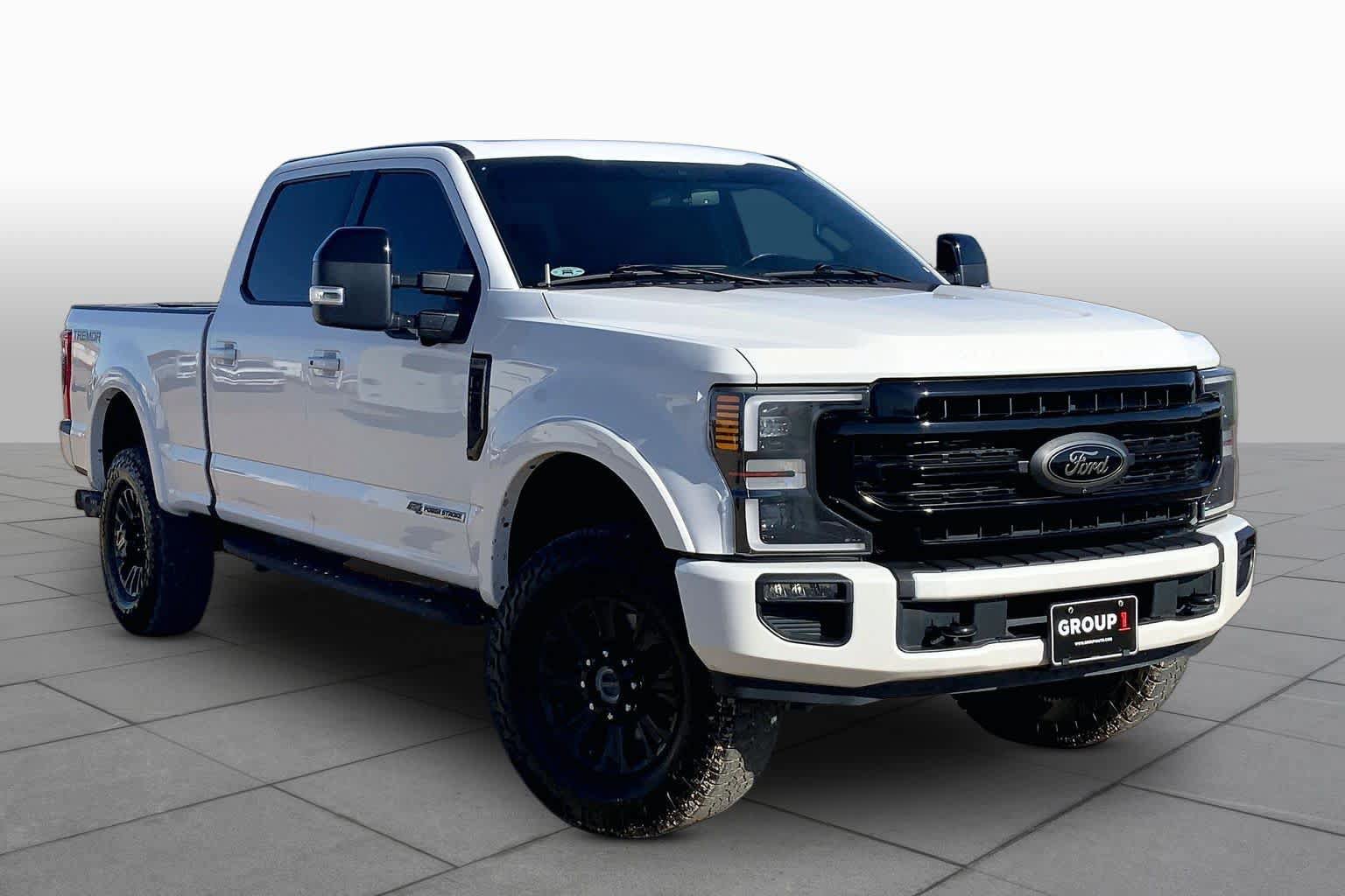 Certified 2022 Ford F250 Lariat w/ Tremor Off-Road Package AWD/4WD image 3