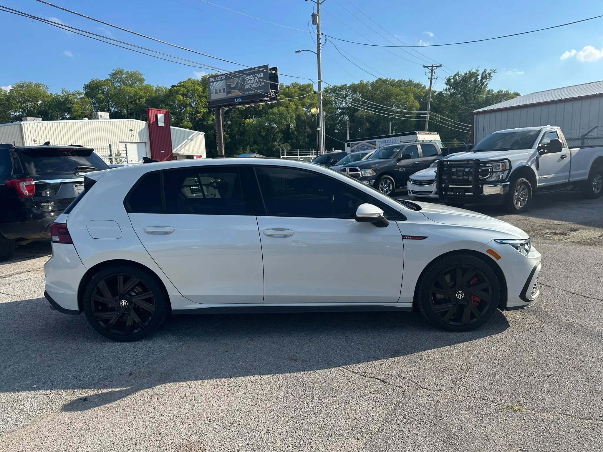 Used 2022 Volkswagen GTI SE image 6