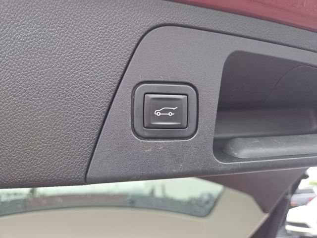 Used 2019 Buick Envision Premium AWD/4WD image 17