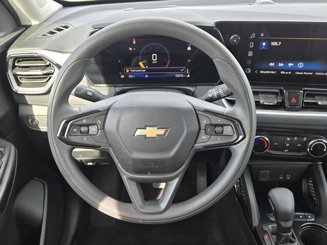 Used 2025 Chevrolet TrailBlazer LT FWD image 20