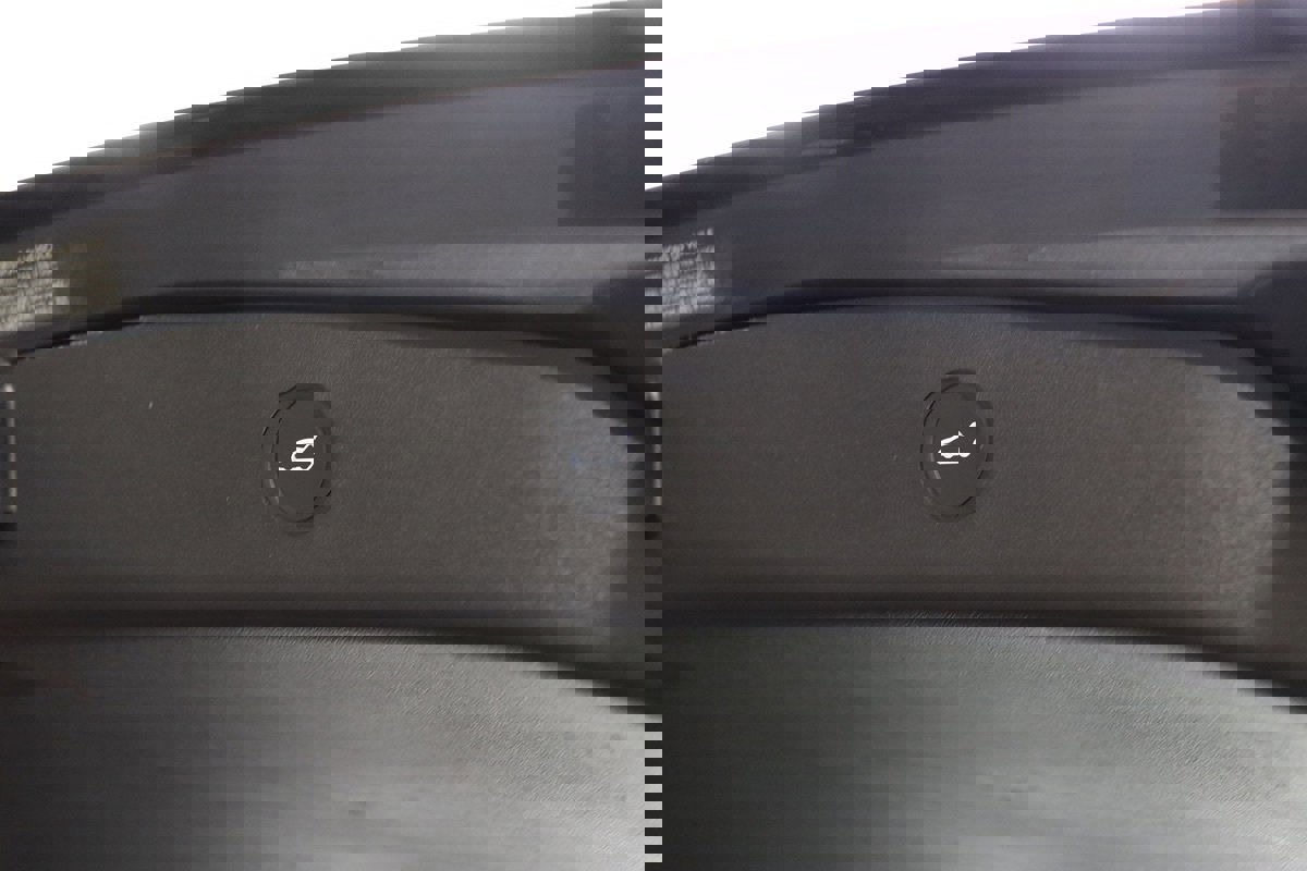 Used 2023 Tesla Model 3 Long Range image 13