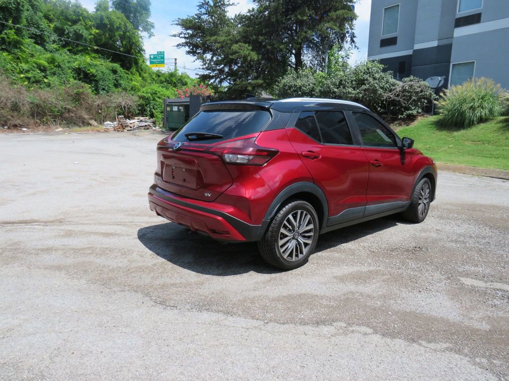 Used 2021 Nissan Kicks SV image 4