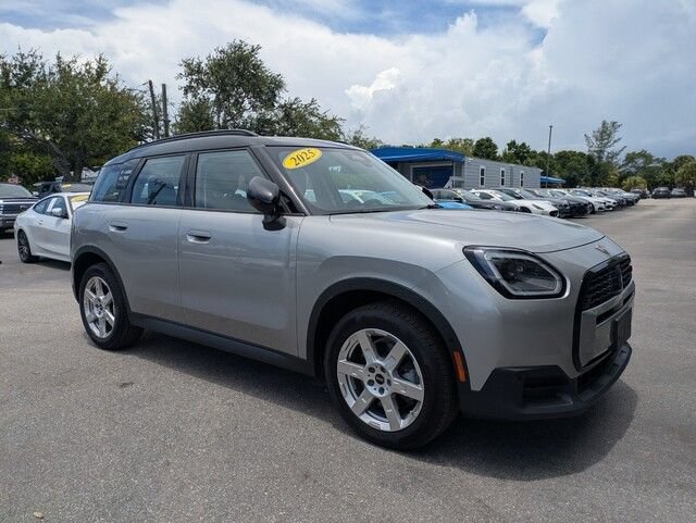 Used 2025 MINI Cooper Countryman S AWD/4WD image 9