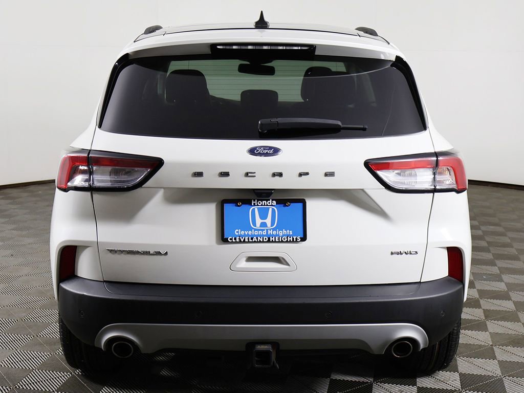 Used 2022 Ford Escape Titanium w/ Class II Trailer Tow Package AWD/4WD image 12