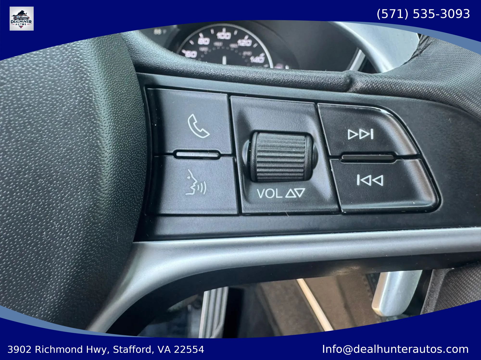 Used 2018 Alfa Romeo Stelvio Sport w/ Quick Order Package 22J Sport AWD/4WD image 29