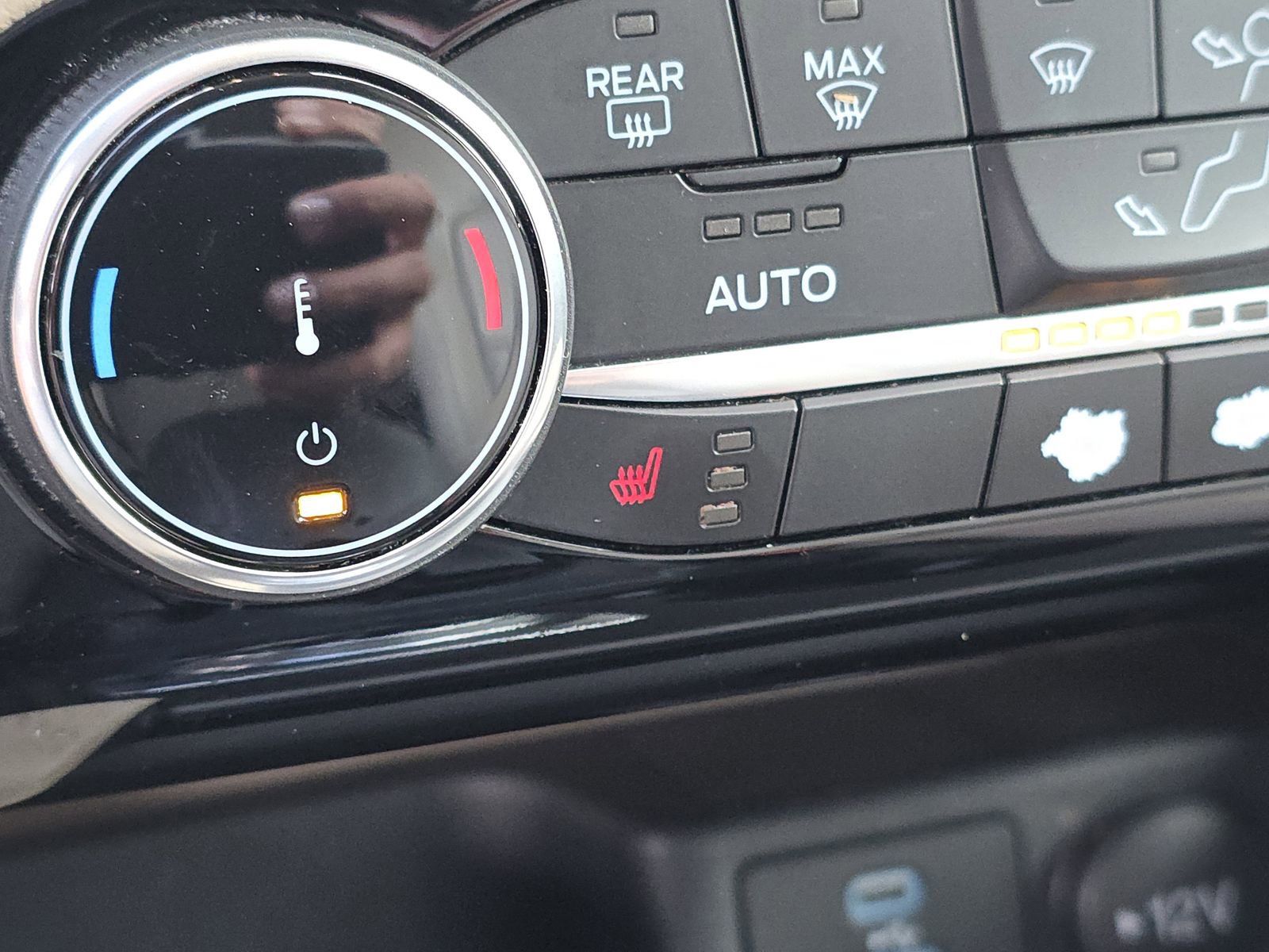 Used 2022 Ford Escape SEL image 23