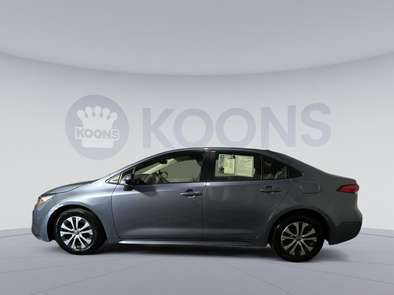 Used 2022 Toyota Corolla LE FWD image 13