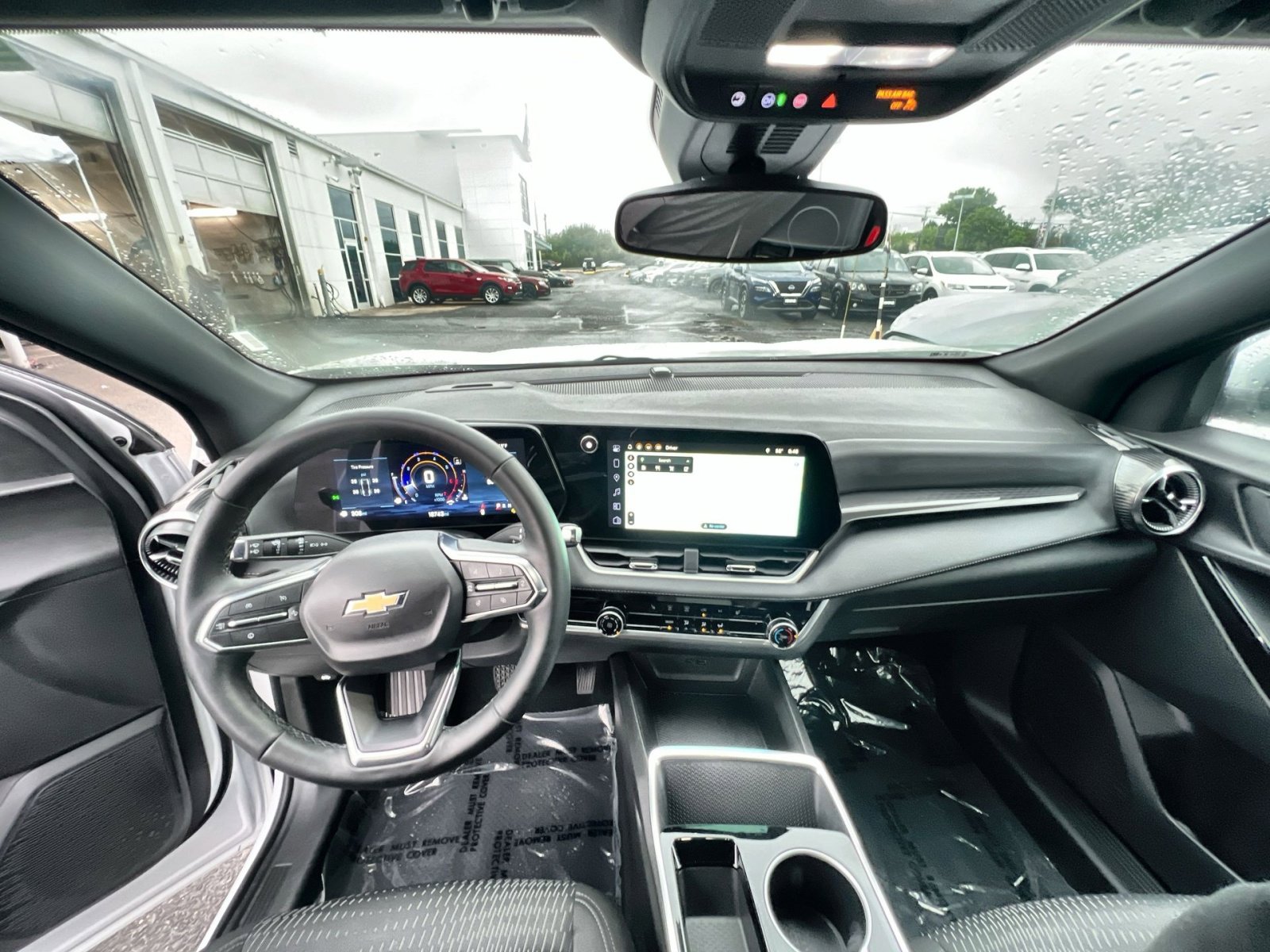 Used 2025 Chevrolet Equinox LT FWD image 31