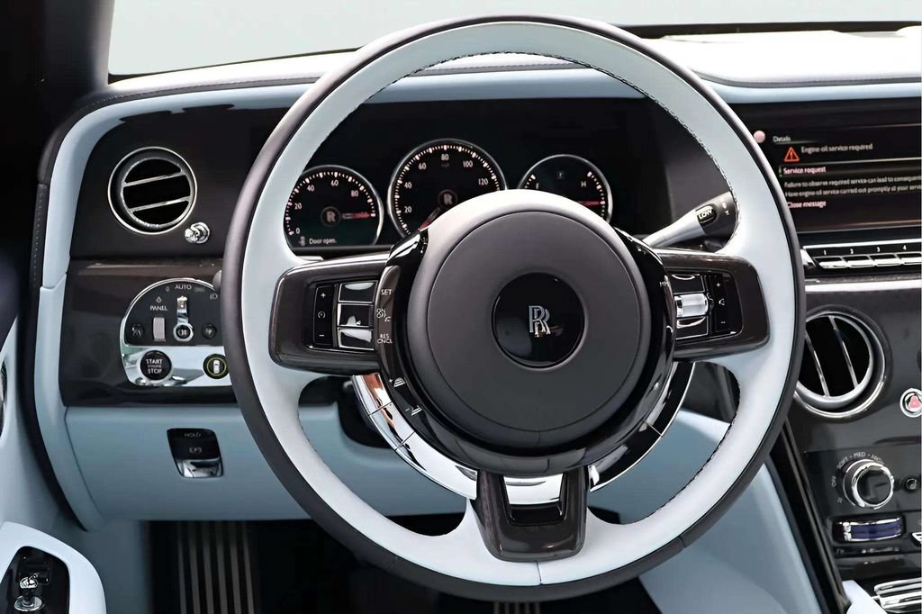 Used 2023 Rolls-Royce Cullinan Black Badge w/ Driver's Package AWD/4WD image 15