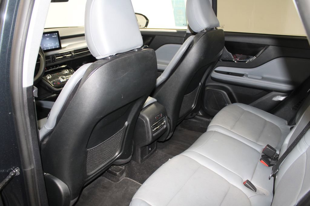 Used 2022 Lincoln Corsair Reserve w/ Equipment Group 201A image 27