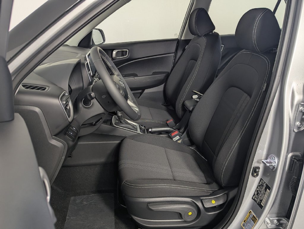 New 2026 Hyundai Venue SEL FWD image 11