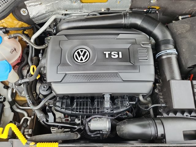 Used 2017 Volkswagen Beetle 1.8T Dune FWD image 14