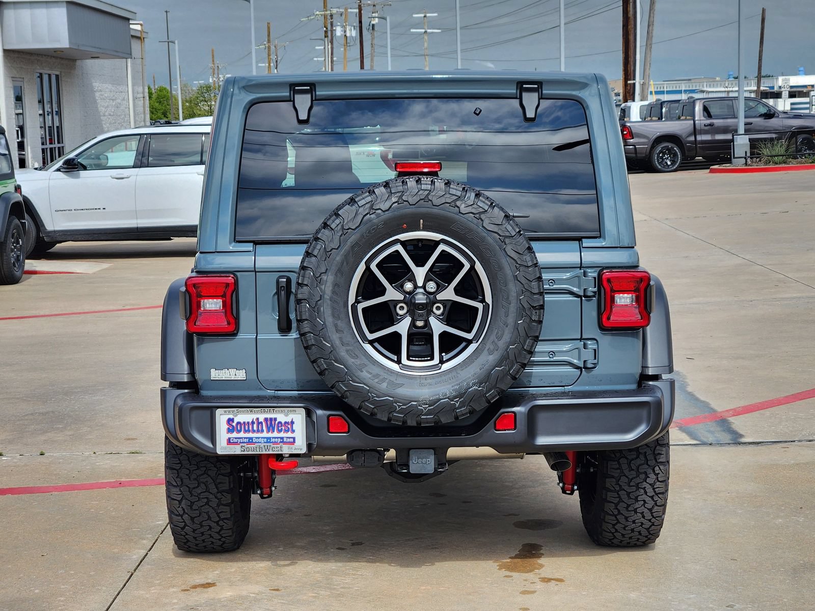 New 2026 Jeep Wrangler Unlimited Rubicon AWD/4WD image 7