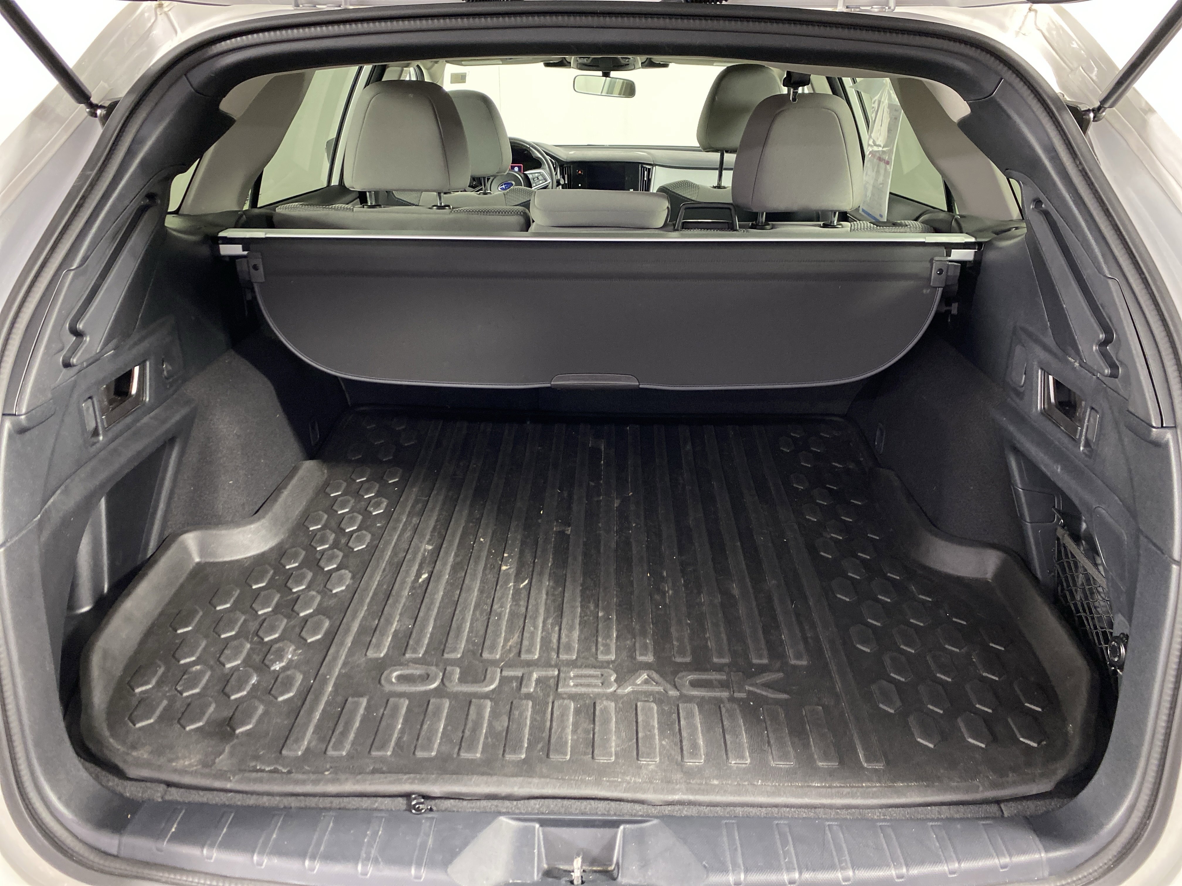 Used 2024 Subaru Outback Premium image 31