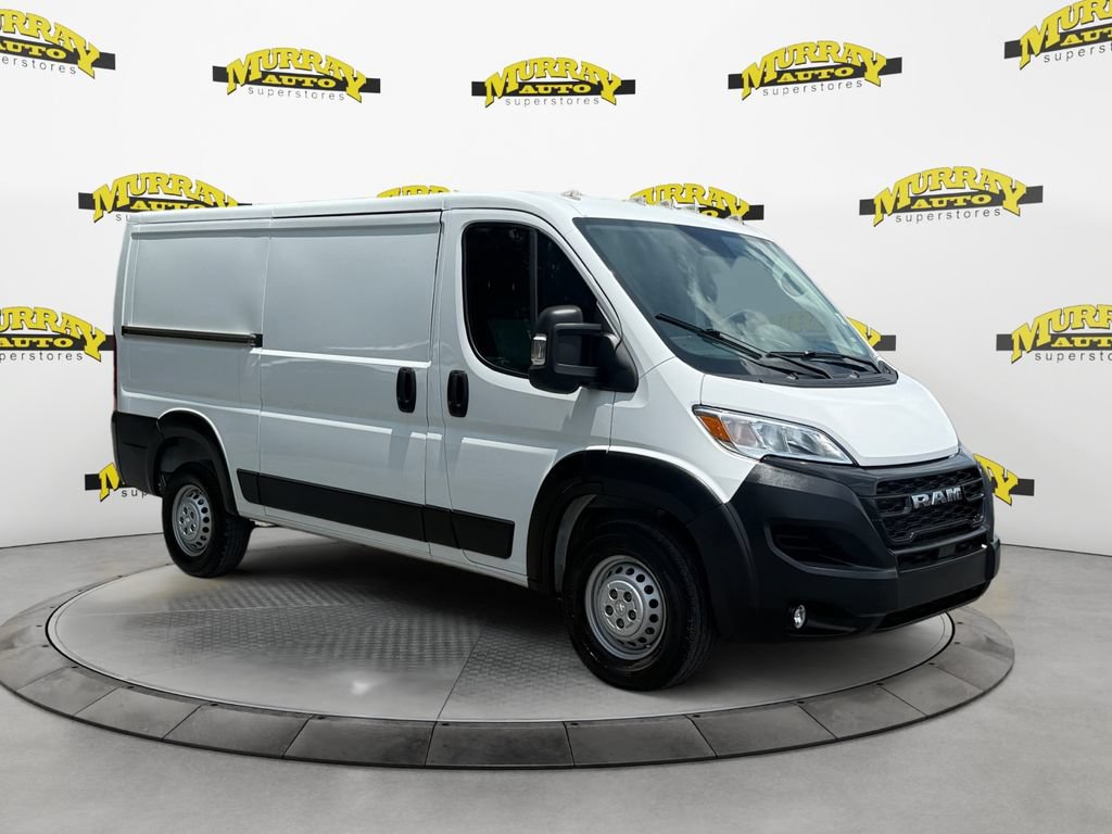 Used 2025 RAM ProMaster 2500 w/ Convenience Group FWD image 7