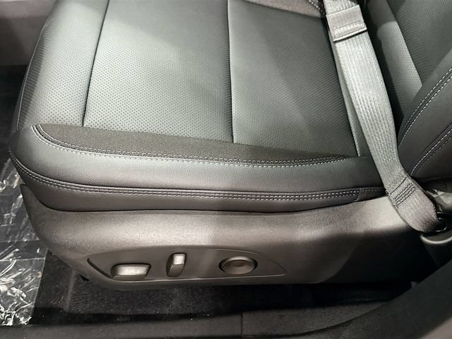 New 2026 Chevrolet Equinox EV LT AWD/4WD image 20