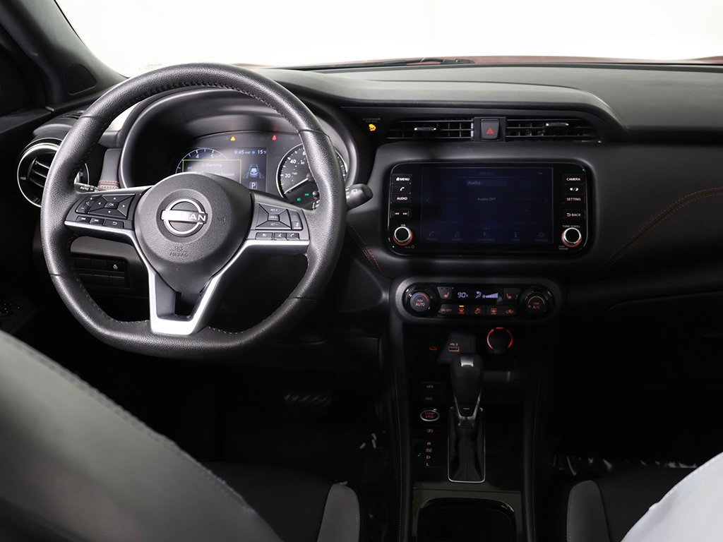 Used 2023 Nissan Kicks SR w/ SR Premium Package image 30