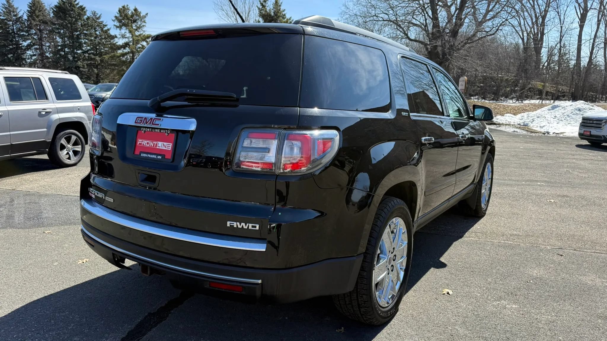 Used 2017 GMC Acadia Limited SLT AWD/4WD image 9
