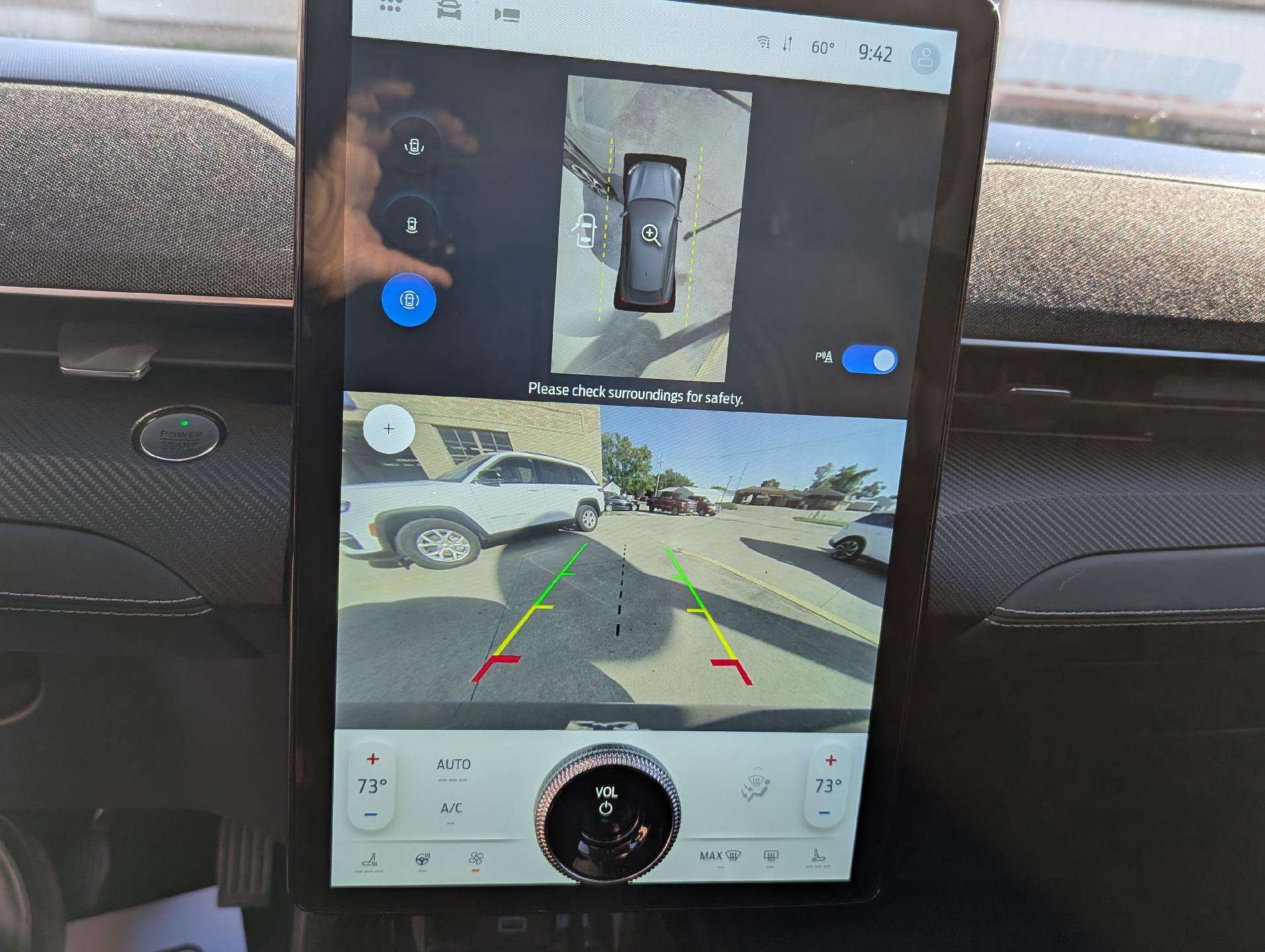 Used 2021 Ford Mustang Mach-E Premium image 22