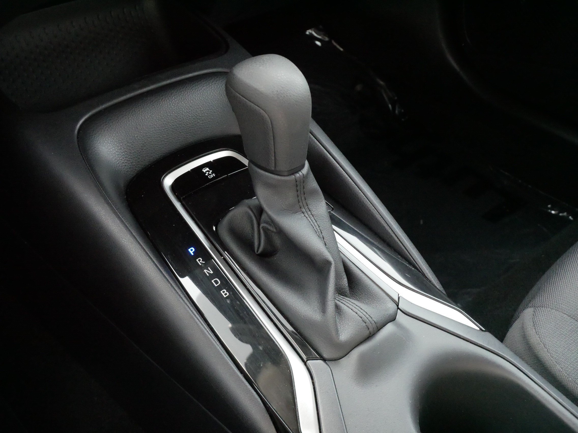 Certified 2026 Toyota Corolla LE FWD image 24