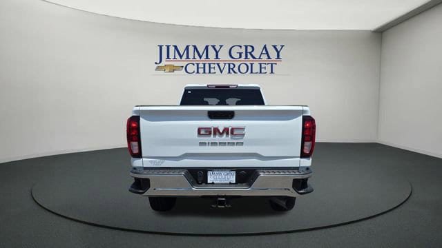 Used 2024 GMC Sierra 2500 Pro w/ Convenience Package AWD/4WD image 4