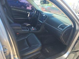 Used 2017 Chrysler 300 Limited w/ 300 Premium Group AWD/4WD image 12