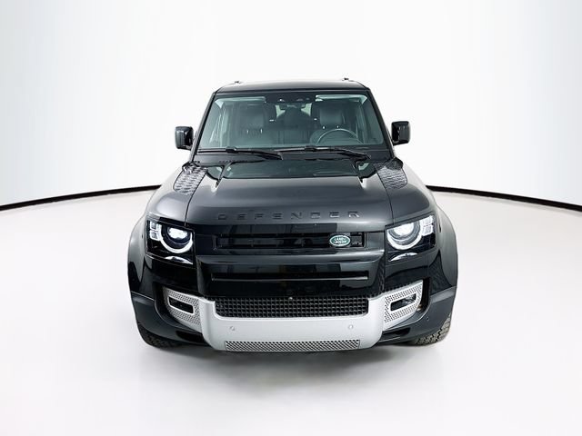 Used 2025 Land Rover Defender 130 S AWD/4WD image 2