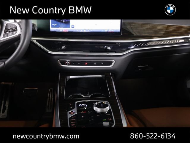 Used 2026 BMW X7 M60i AWD/4WD image 33
