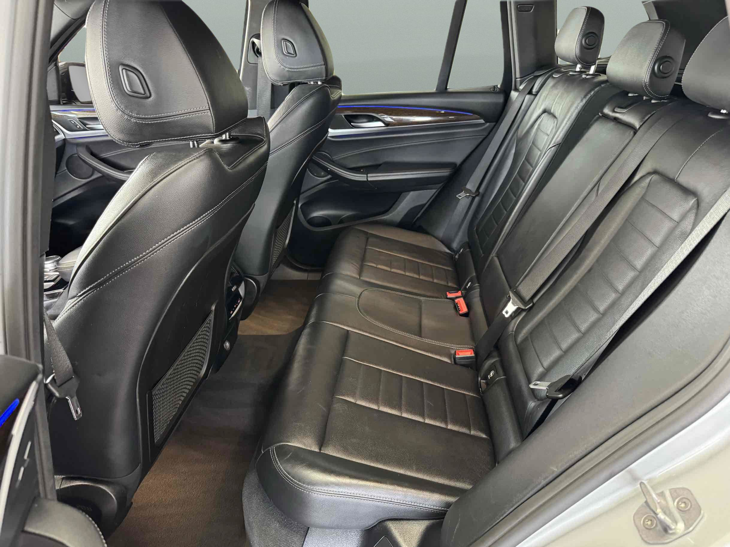 Used 2018 BMW X3 xDrive30i AWD/4WD image 7
