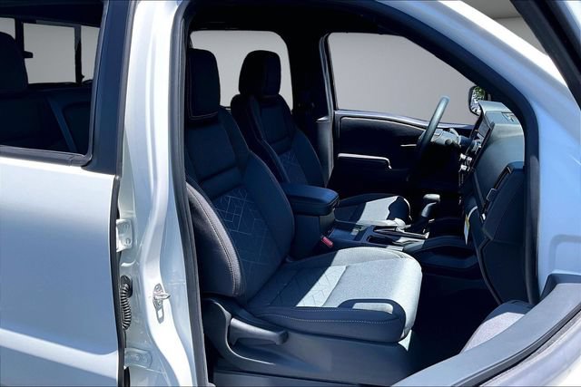 New 2026 Nissan Frontier SV w/ Tow Package RWD image 11