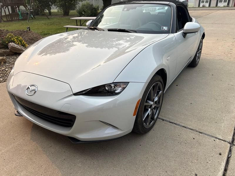 Used 2016 MAZDA MX-5 Miata Grand Touring RWD image 3