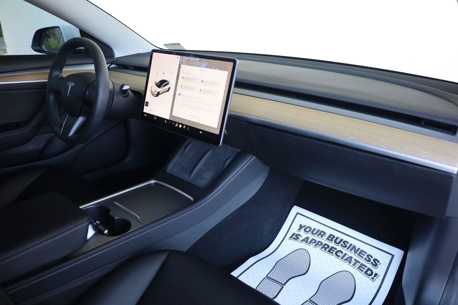 Used 2021 Tesla Model 3 Standard Range Plus RWD image 28