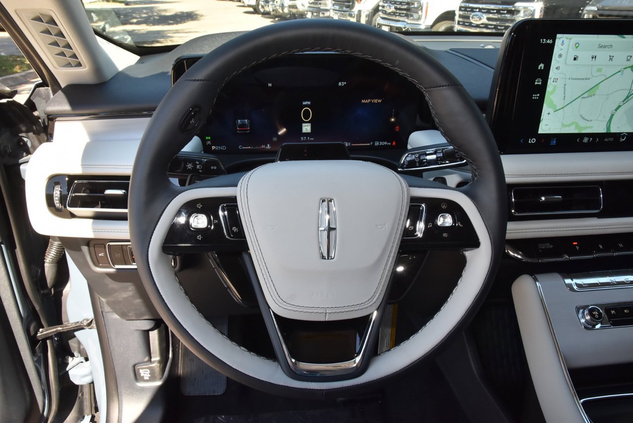 New 2026 Lincoln Aviator Reserve AWD/4WD image 23