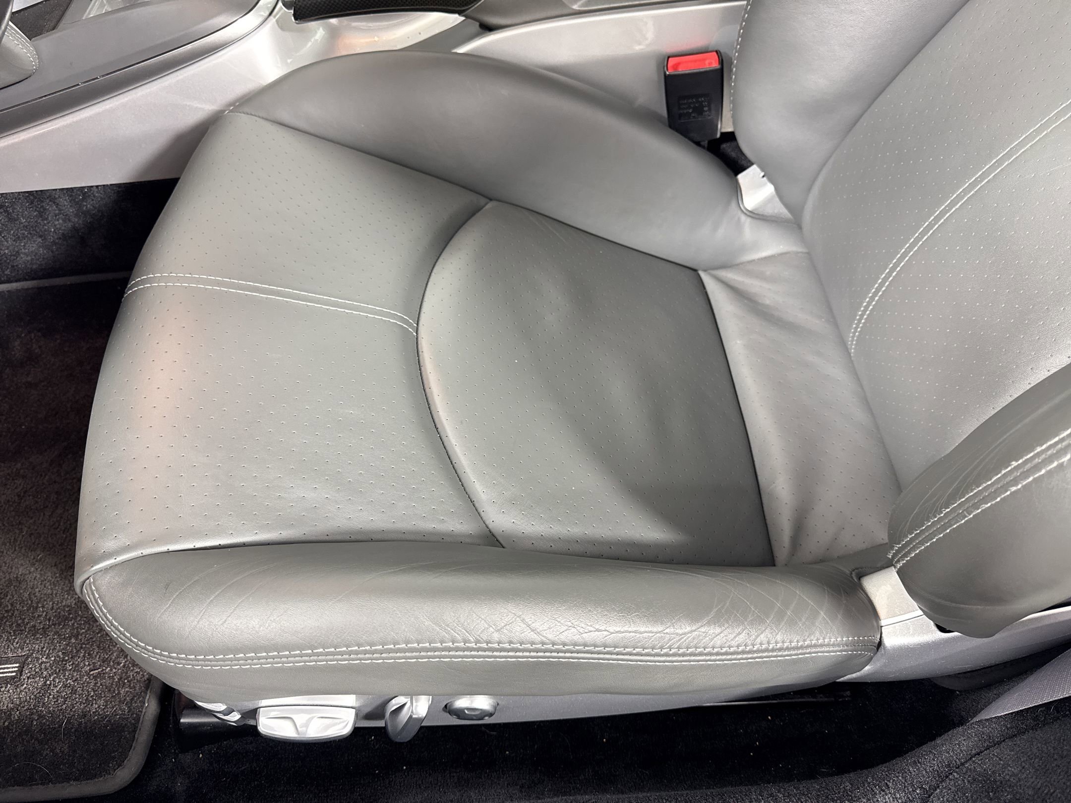 Used 2007 Porsche 911 Turbo AWD/4WD image 14