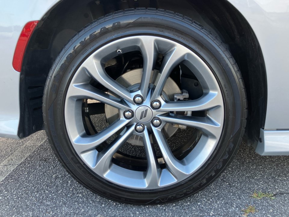 Used 2022 Dodge Charger R/T RWD image 27
