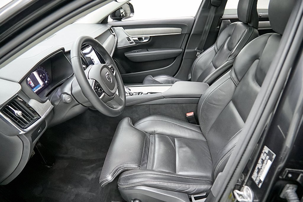 Certified 2024 Volvo V90 B6 Cross Country Ultimate image 14