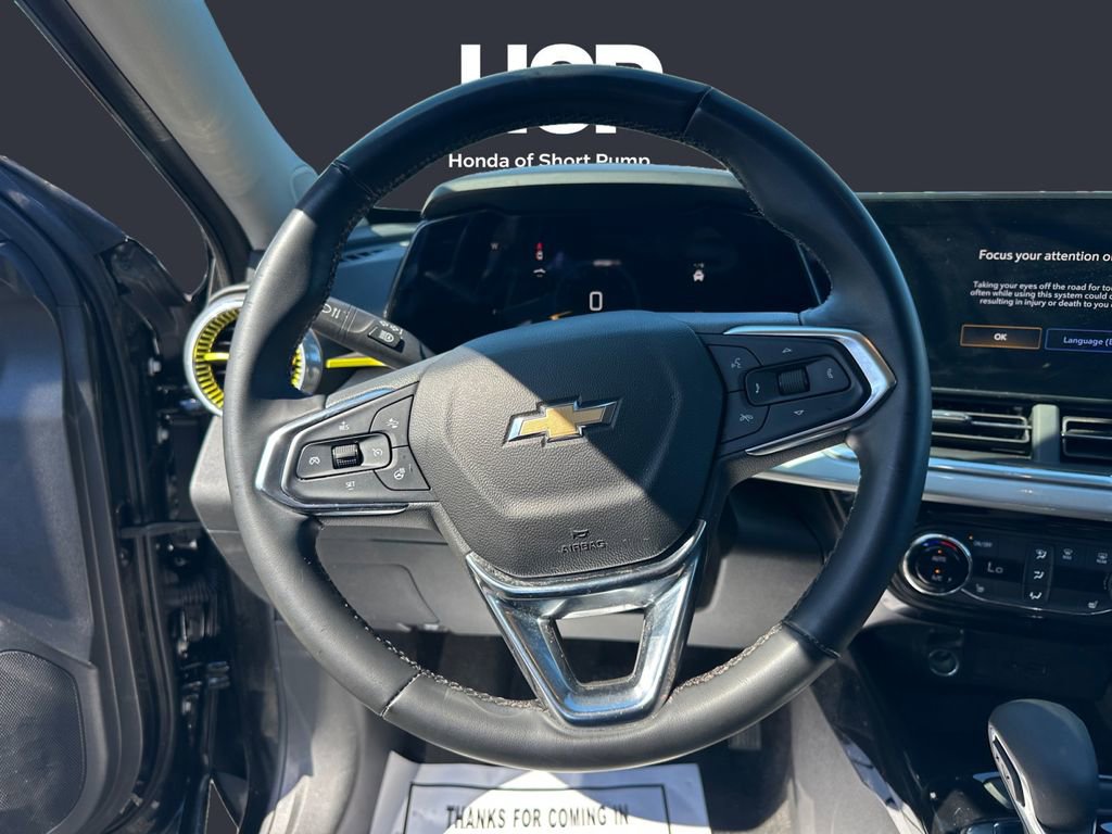 Used 2024 Chevrolet Trax LT w/ Driver Confidence Package image 12