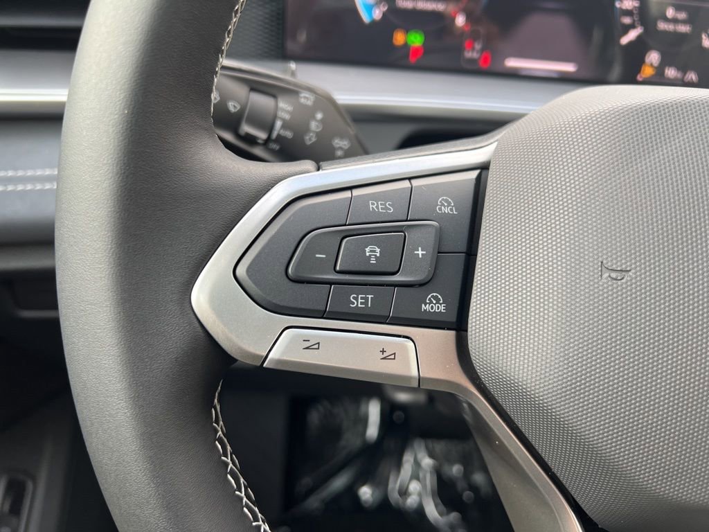 New 2026 Volkswagen Tiguan SE AWD/4WD image 29