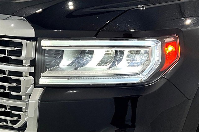 Used 2022 GMC Acadia Denali image 32