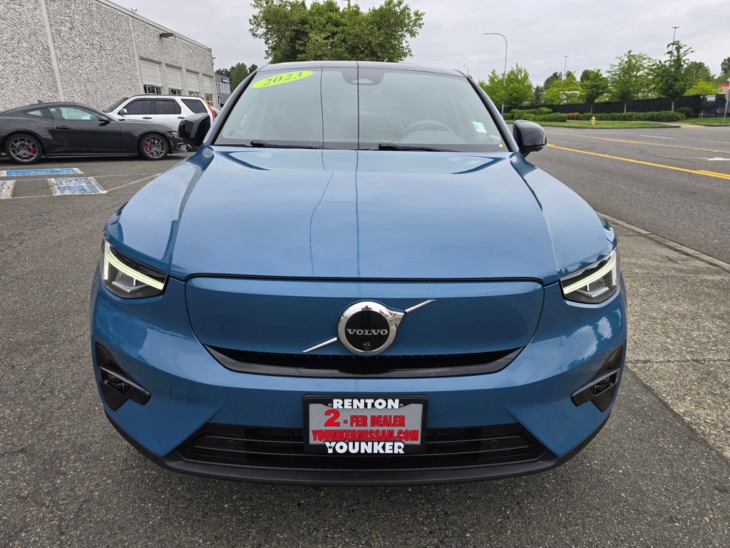 Used 2023 Volvo C40 P8 Recharge Plus AWD/4WD image 2