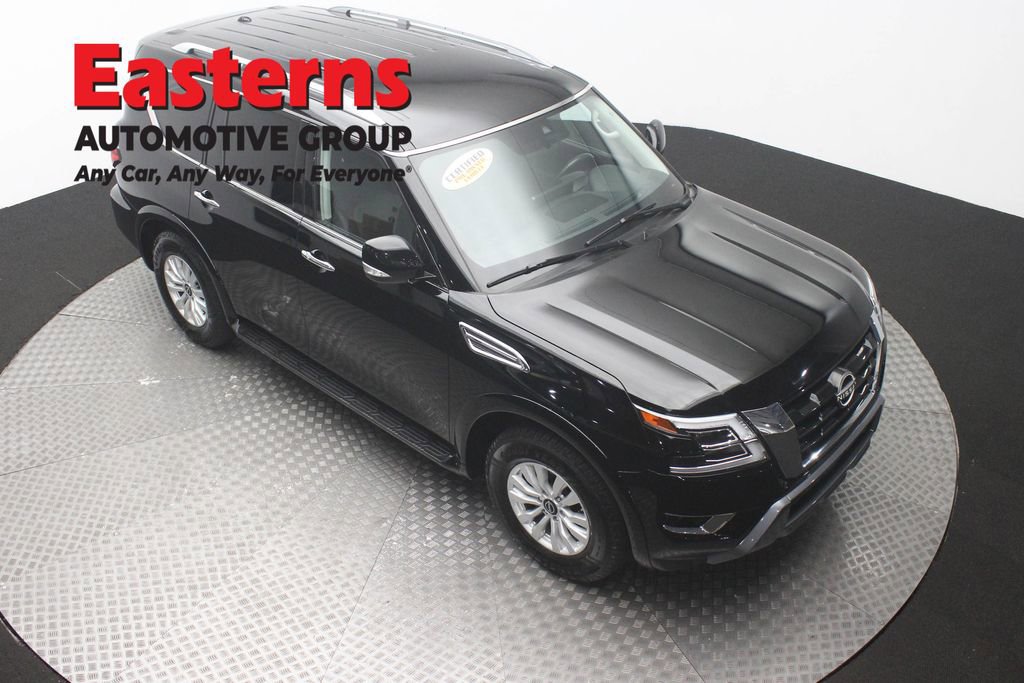 Used 2024 Nissan Armada SV RWD image 3