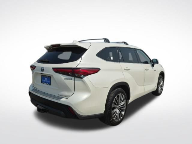 Used 2020 Toyota Highlander Platinum AWD/4WD image 5