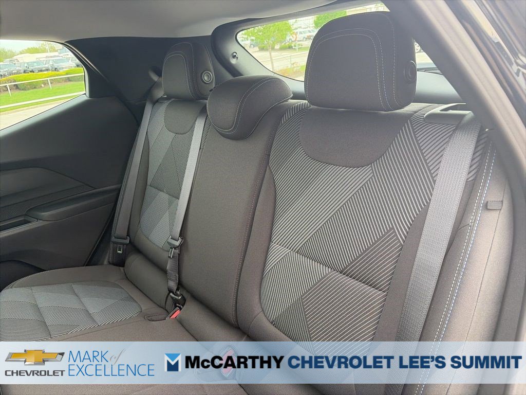 New 2027 Chevrolet Bolt LT w/ Comfort Package FWD image 39