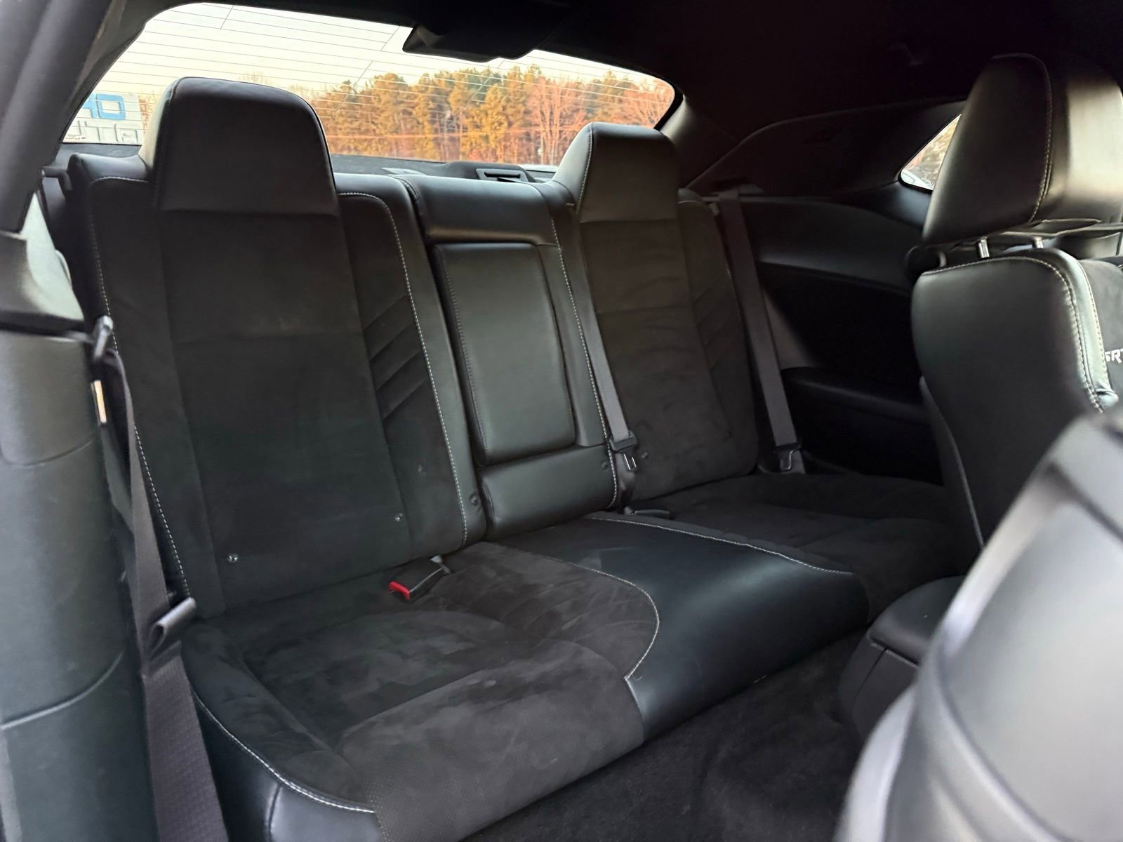 Used 2015 Dodge Challenger SRT Hellcat image 33