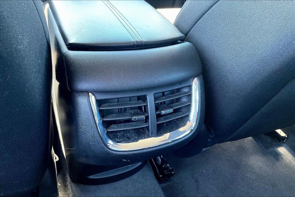 Used 2023 Chevrolet Malibu LT FWD image 10