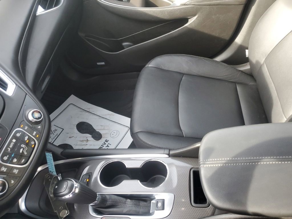 Used 2016 Chevrolet Malibu Hybrid w/ Leather Package image 25