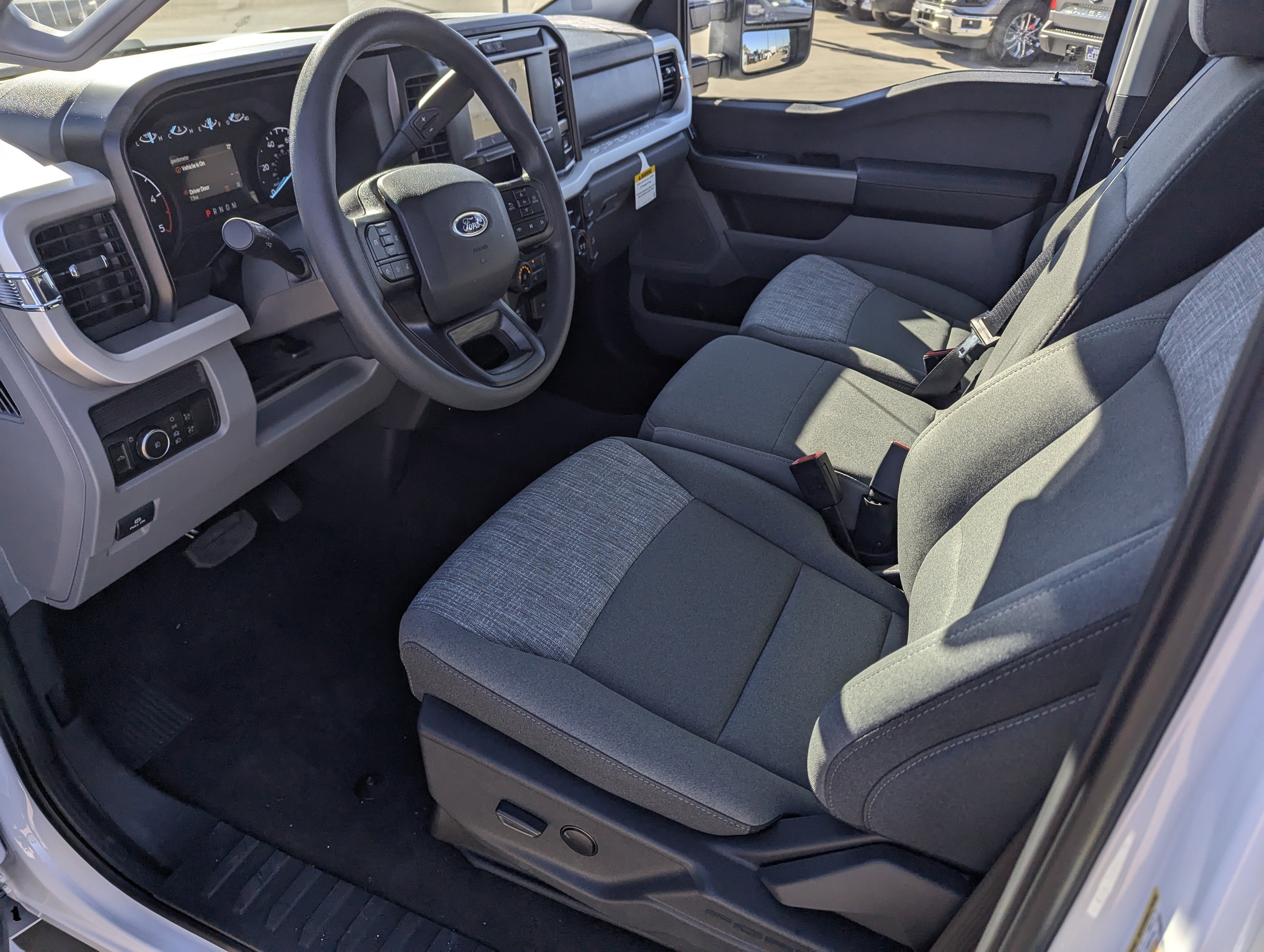 New 2026 Ford F250 XLT w/ FX4 Off-Road Package image 10